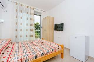 Гостевой дом Teuta Apartments Улцинь Двухместный номер с 1 кроватью и балконом, вид на море-24